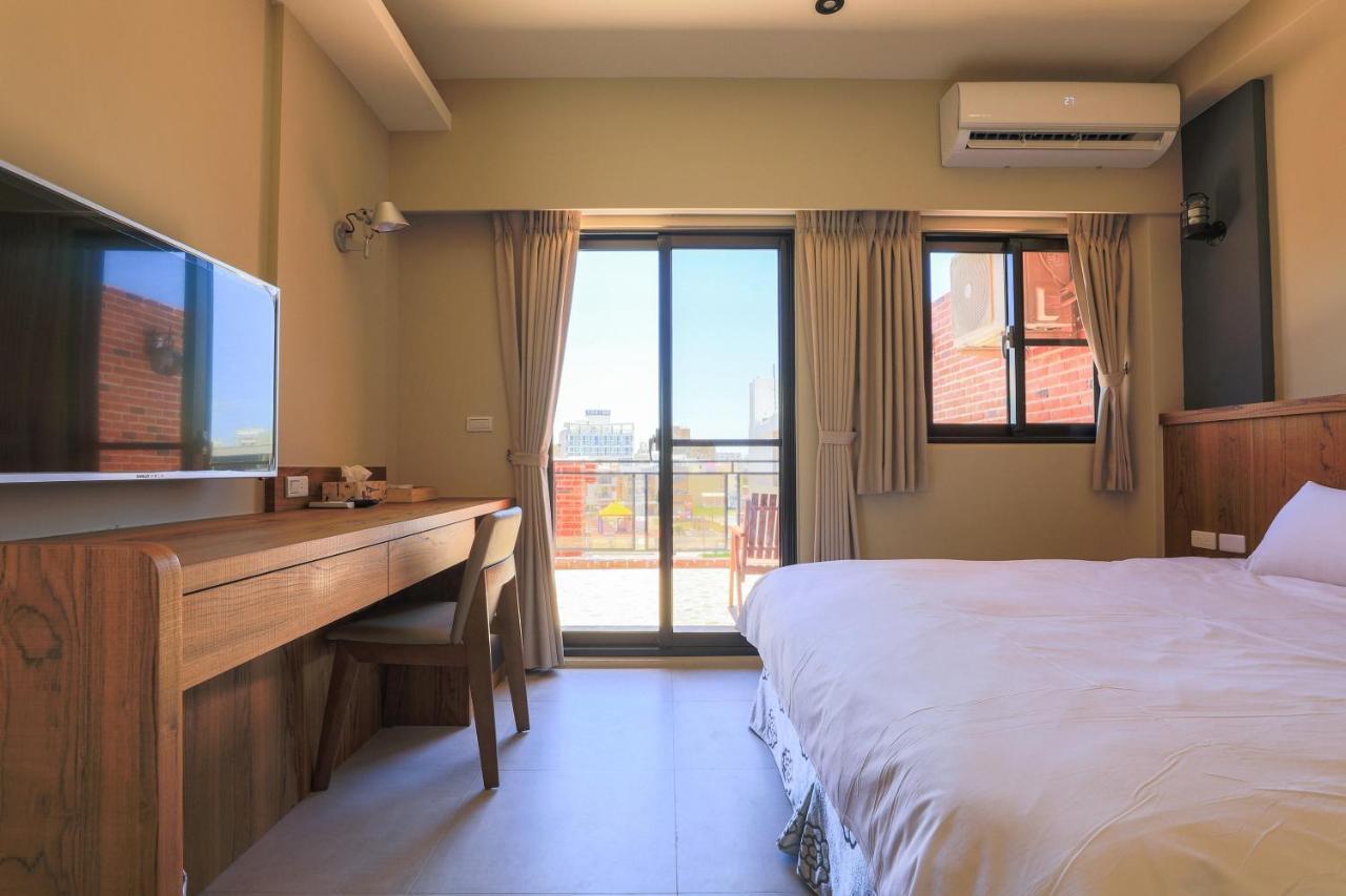 Sharp B&B Magong Luaran gambar